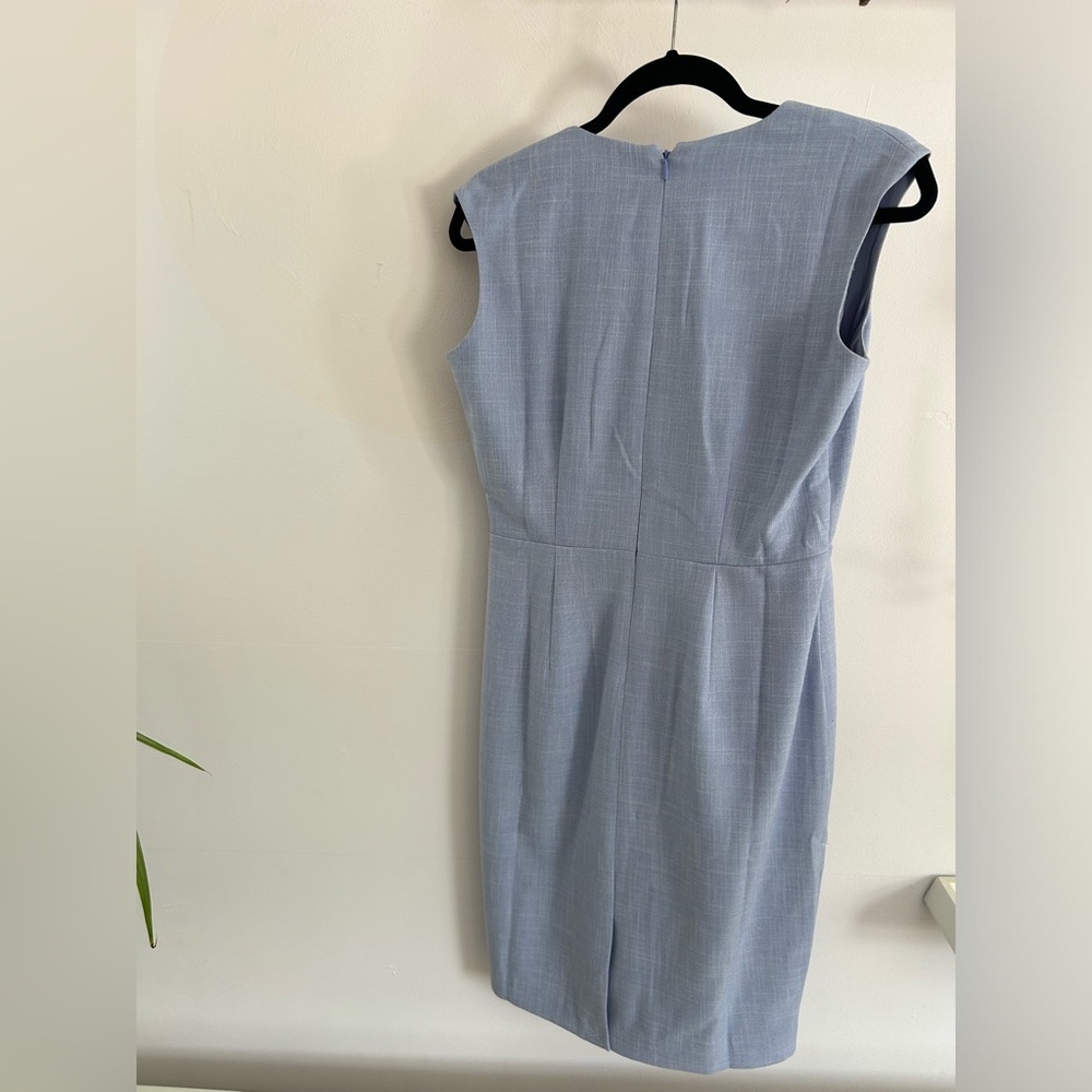 V neck Ann Taylor light blue dress - Picture 6 of 6
